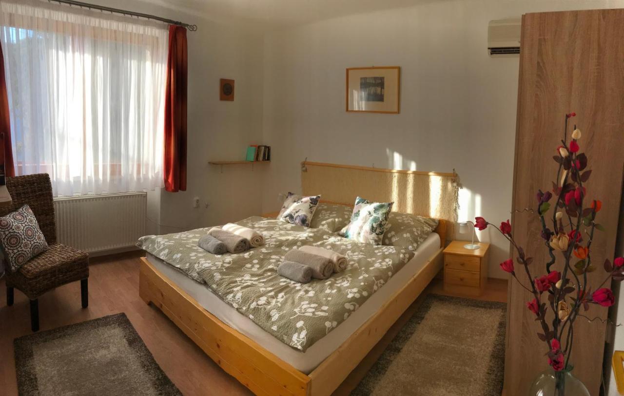 Orsi House Appartement Szombathely Buitenkant foto