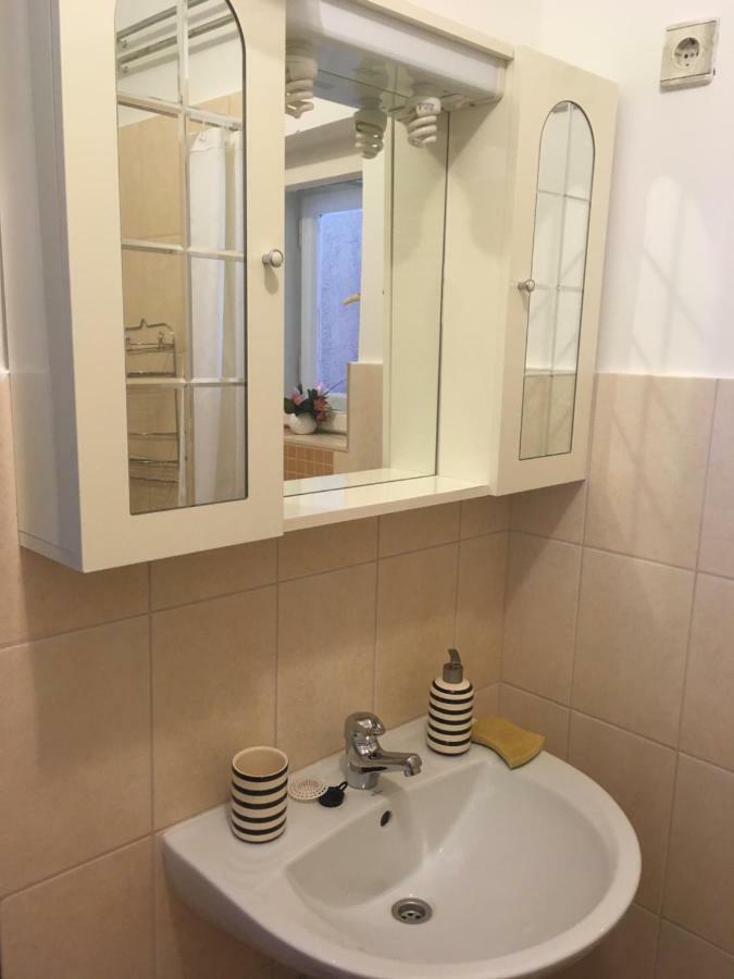Orsi House Appartement Szombathely Buitenkant foto